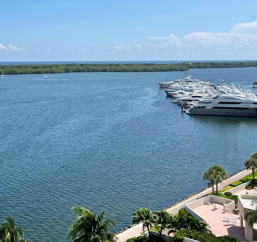 Photo of 132 Lakeshore Drive #1118, North Palm Beach, FL 33408 (MLS # R11156470)