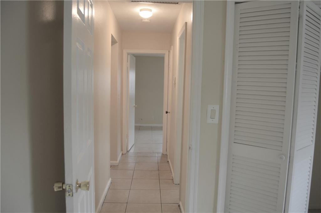 ACADEMY HILLS - Residential Lease