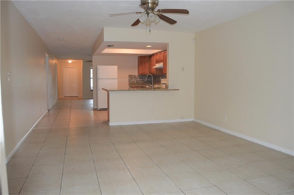 ACADEMY HILLS - Residential Lease