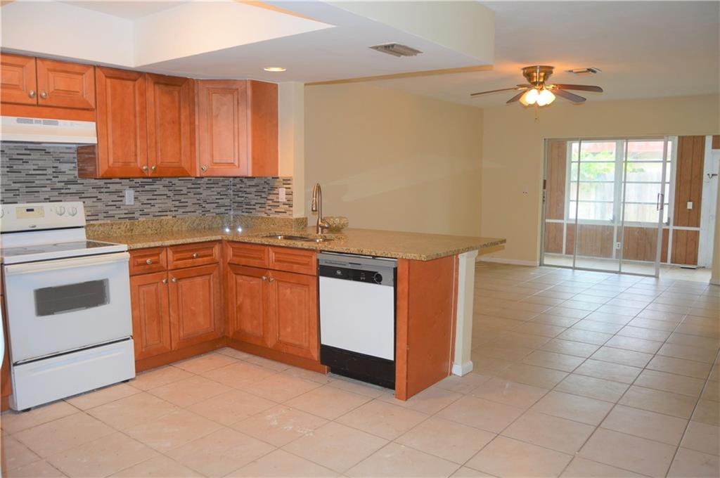 ACADEMY HILLS - Residential Lease