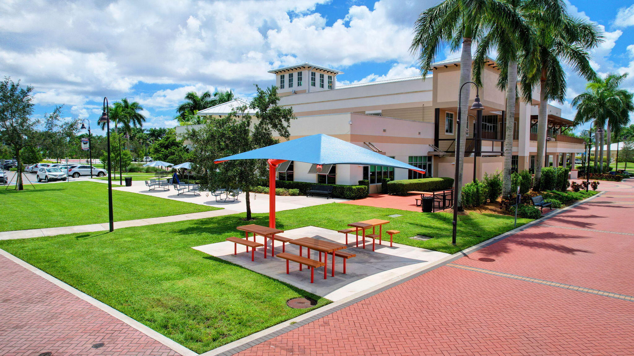 WELLINGTON TR 42B - Residential