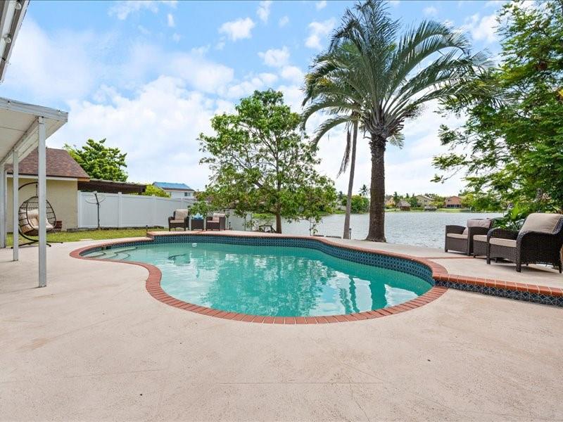 Lakeside South - Residential