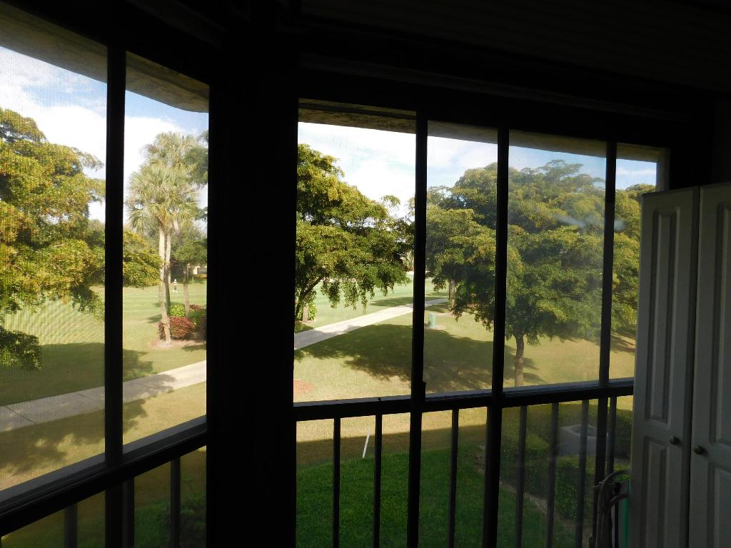 GLENEAGLES CONDO IV - Residential Lease