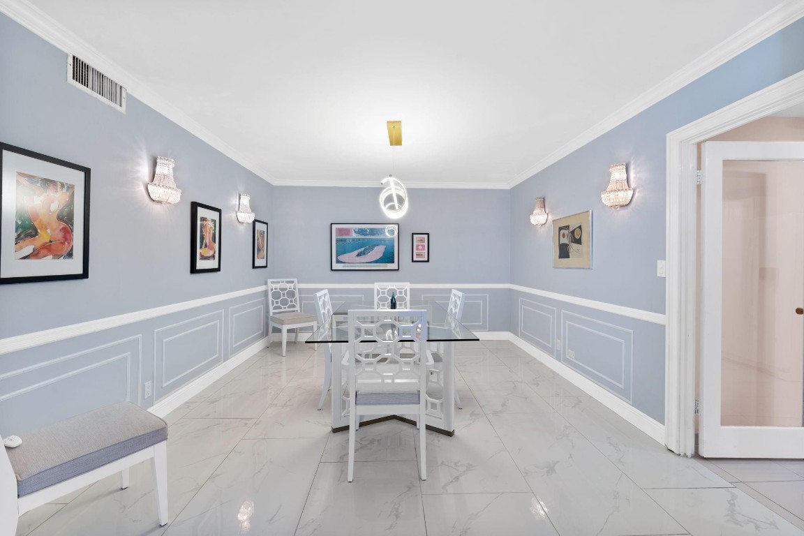 Sea Monarch - Residential