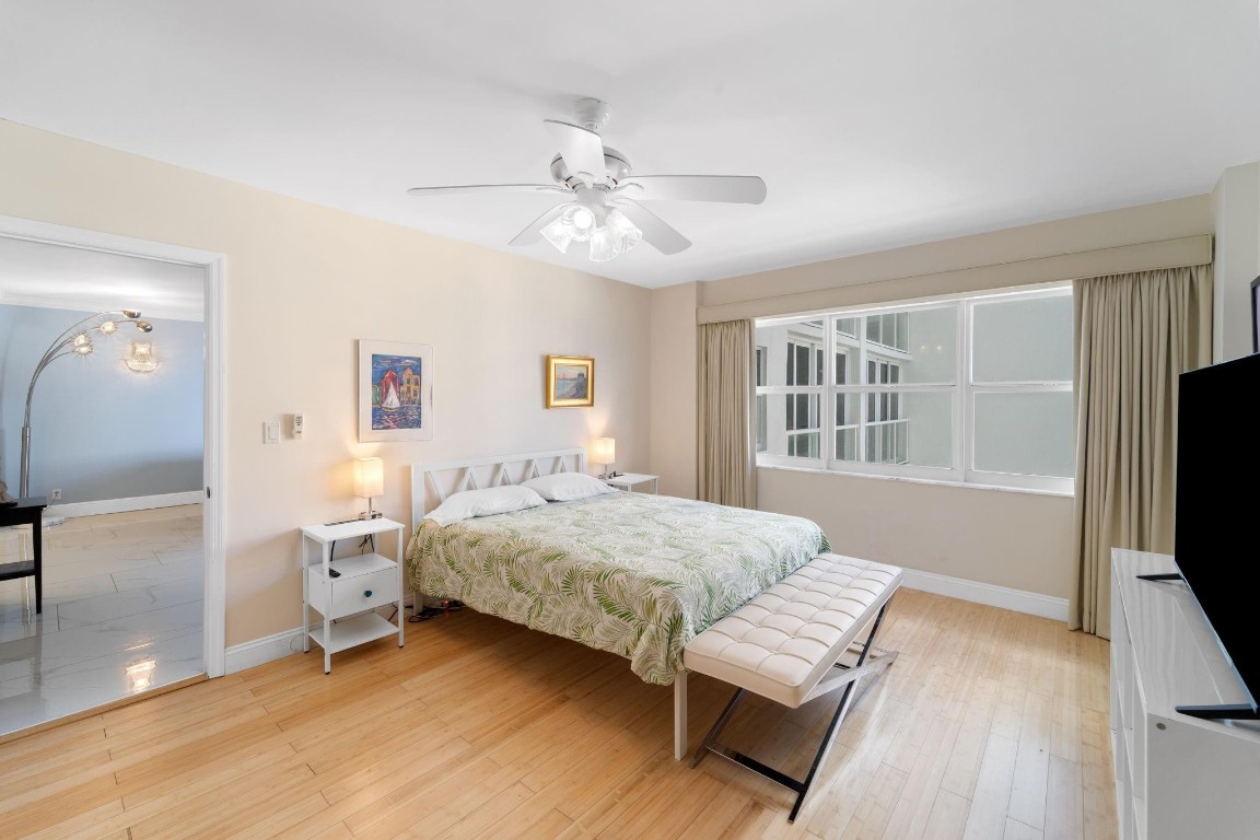 Sea Monarch - Residential