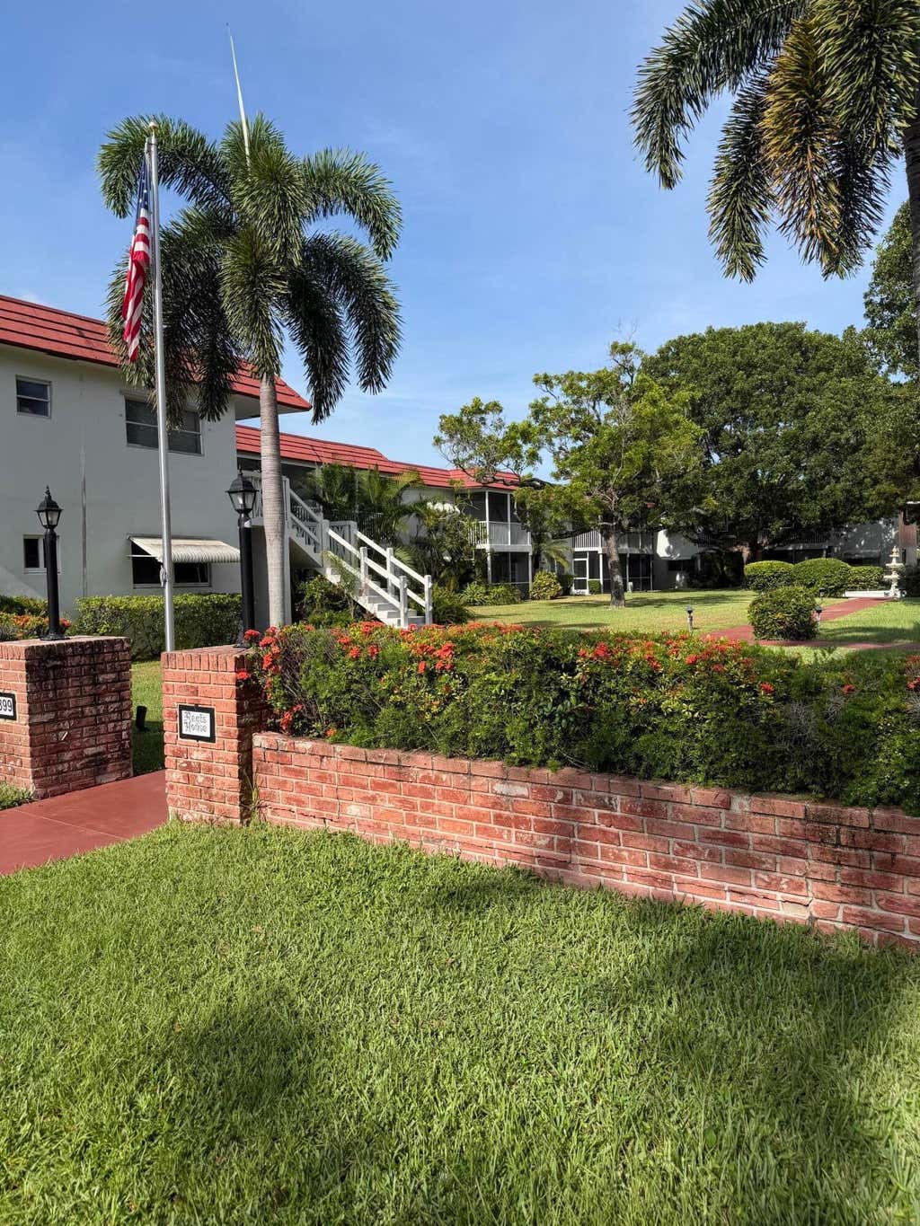 Photo of 899 SE 2nd Avenue #206, Deerfield Beach, FL 33441 (MLS # B26056958)