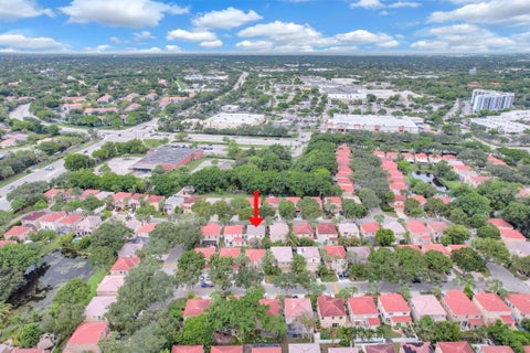 Tiny photo for 527 NW 87TH Lane, Coral Springs, FL 33071 (MLS # B26055985)
