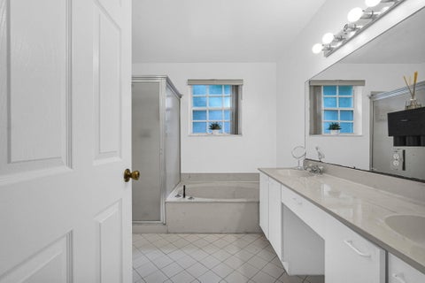Tiny photo for 527 NW 87TH Lane, Coral Springs, FL 33071 (MLS # B26055985)