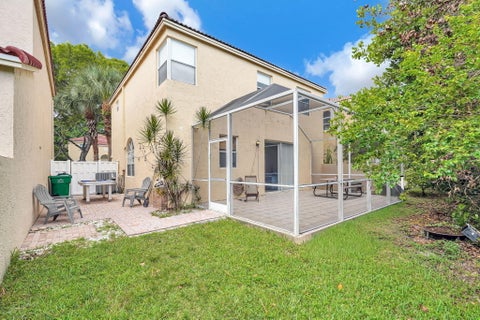 Tiny photo for 527 NW 87TH Lane, Coral Springs, FL 33071 (MLS # B26055985)