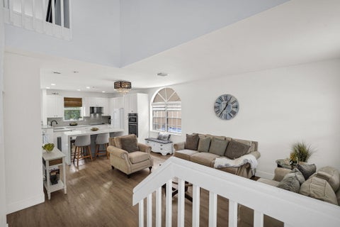 Tiny photo for 527 NW 87TH Lane, Coral Springs, FL 33071 (MLS # B26055985)