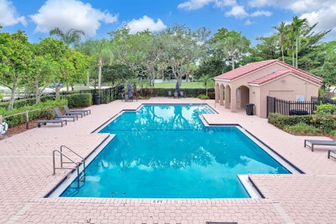 Tiny photo for 527 NW 87TH Lane, Coral Springs, FL 33071 (MLS # B26055985)