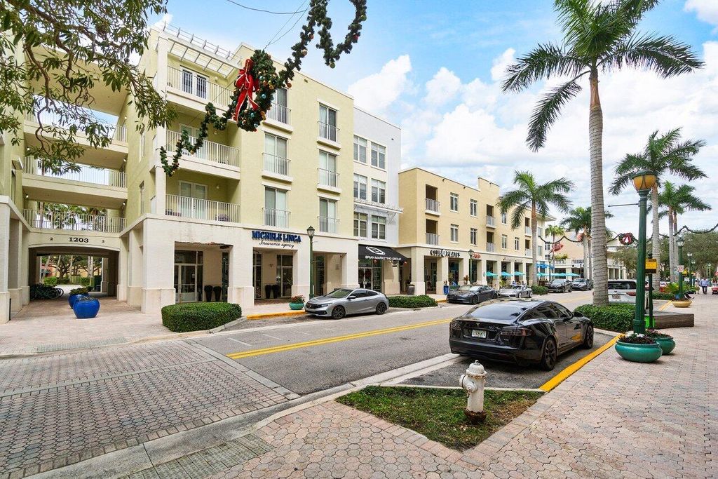 Photo of 1203 Town Center Drive #221, Jupiter, FL 33458 (MLS # R10925086)