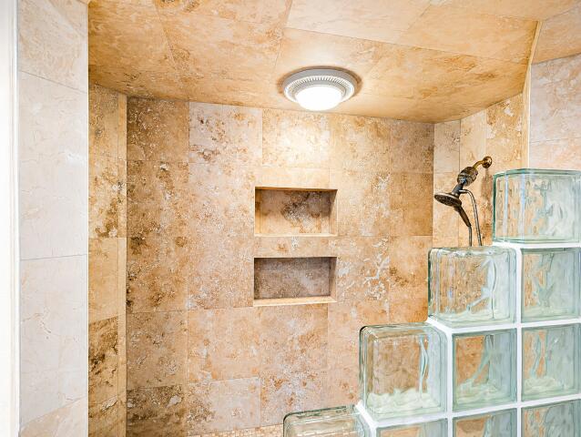 A PLAT OF BEACH HOUSE ESTATES - Residential