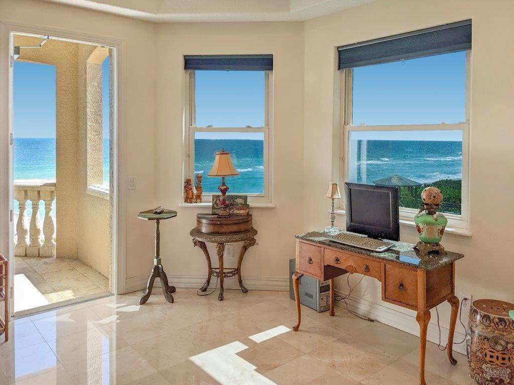 A PLAT OF BEACH HOUSE ESTATES - Residential