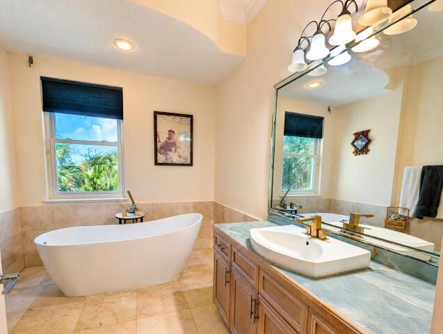 A PLAT OF BEACH HOUSE ESTATES - Residential
