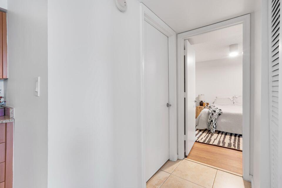 BAHIA AT DELRAY CONDO - Residential Lease