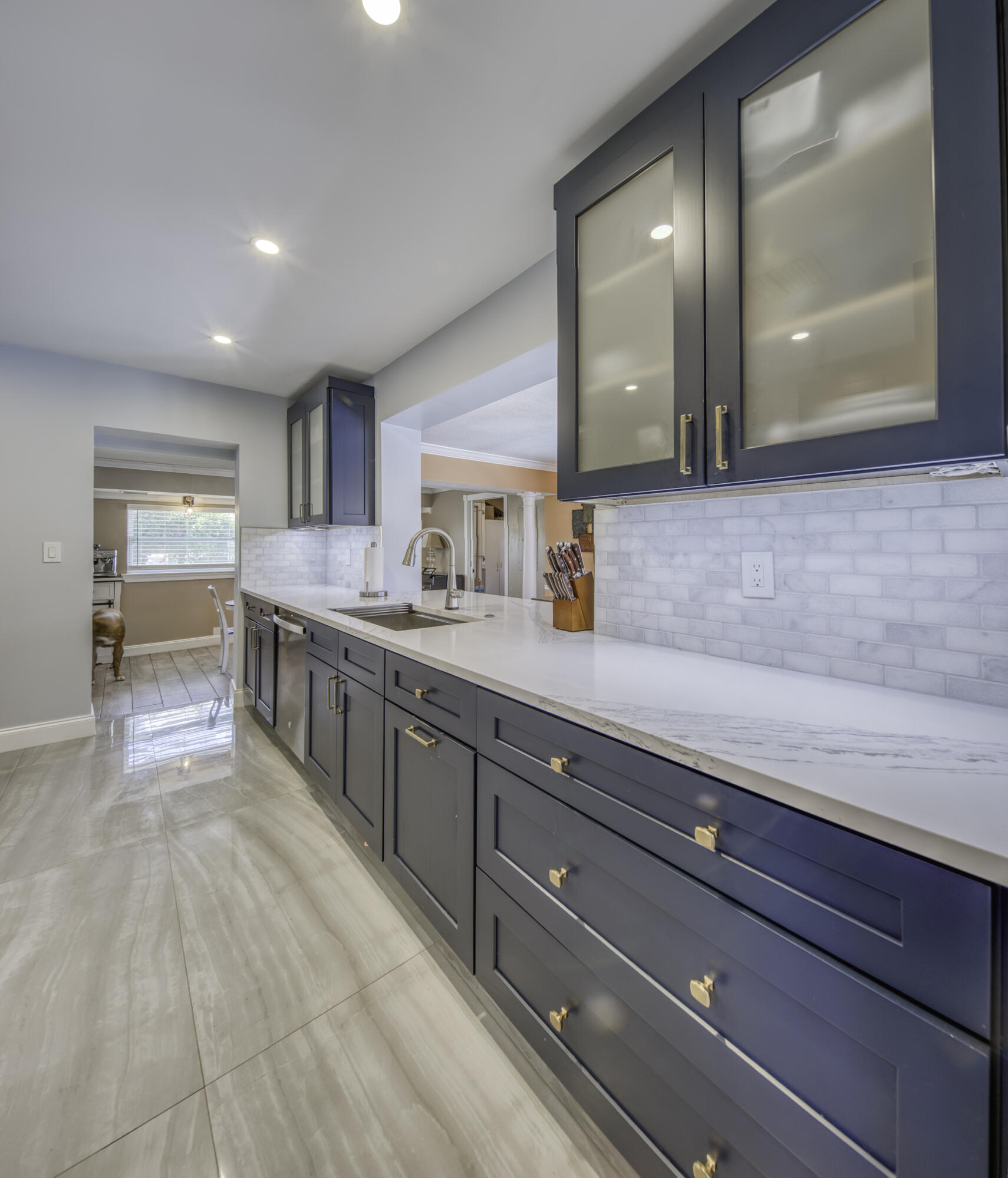 LAKE OSBORNE ESTATES 7 - Residential