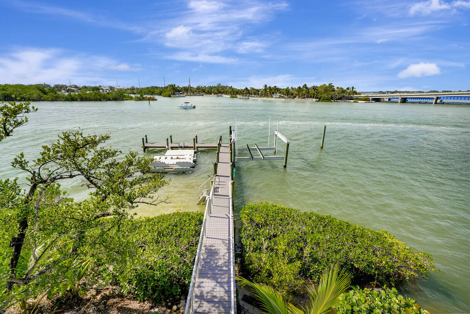 JUPITER HARBOUR - Residential