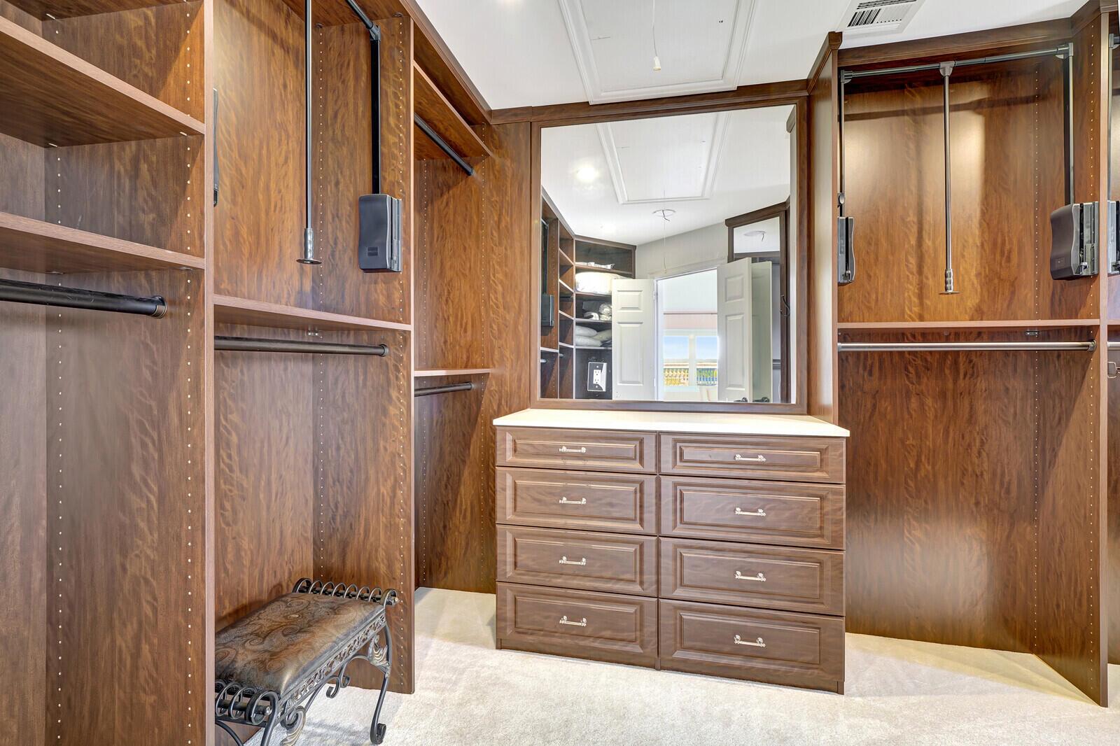 JUPITER HARBOUR - Residential