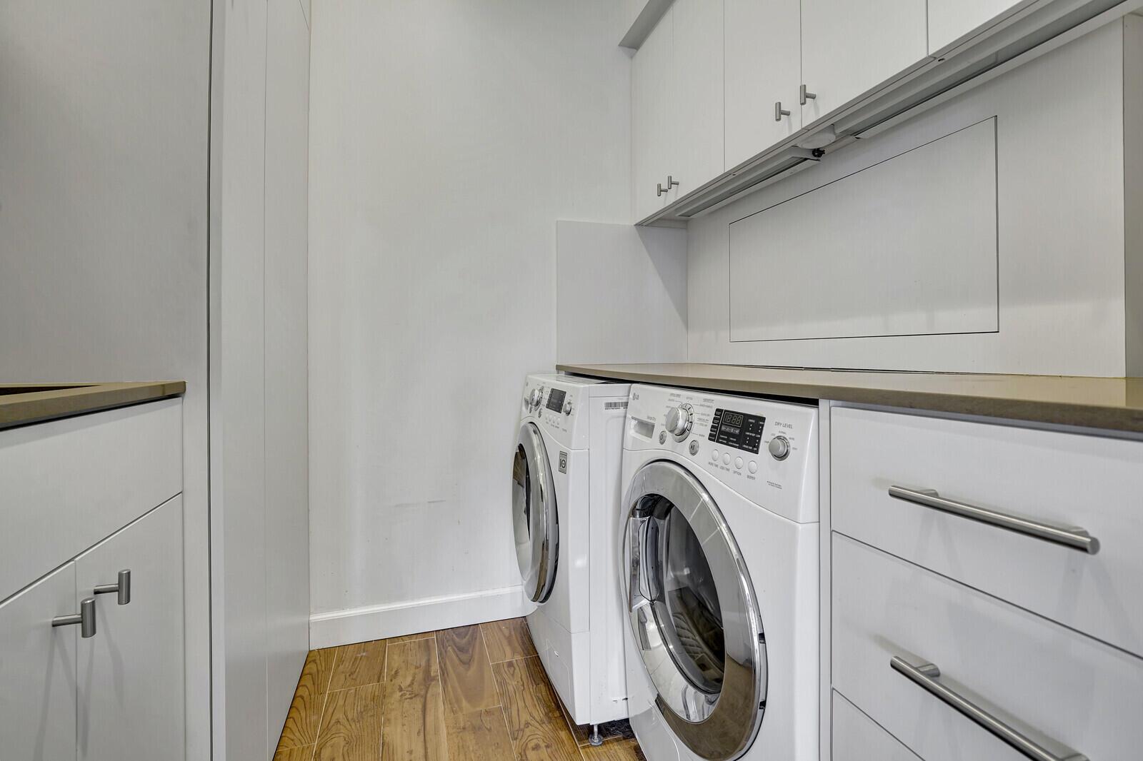 JUPITER HARBOUR - Residential