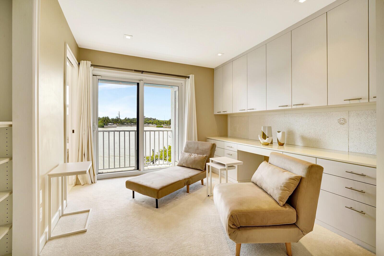 JUPITER HARBOUR - Residential