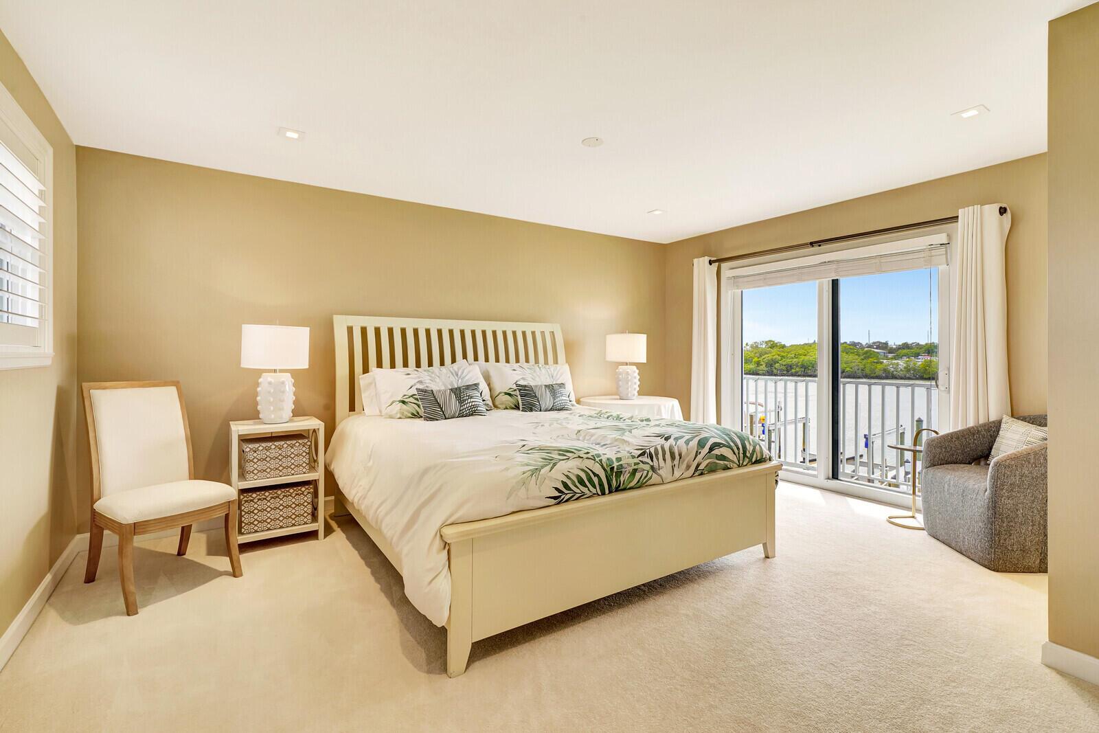 JUPITER HARBOUR - Residential