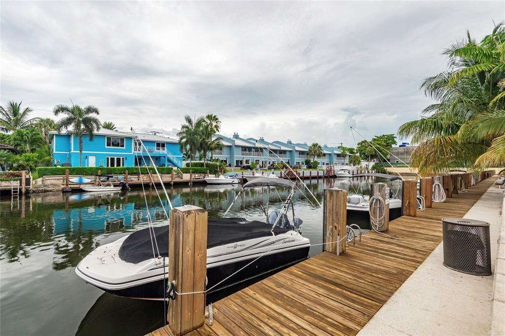 Lighthouse Point Plaza - Residential Lease
