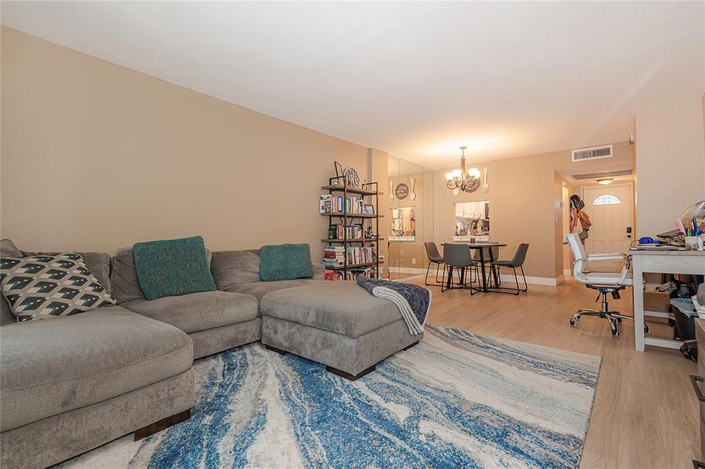 Lighthouse Point Plaza - Residential Lease