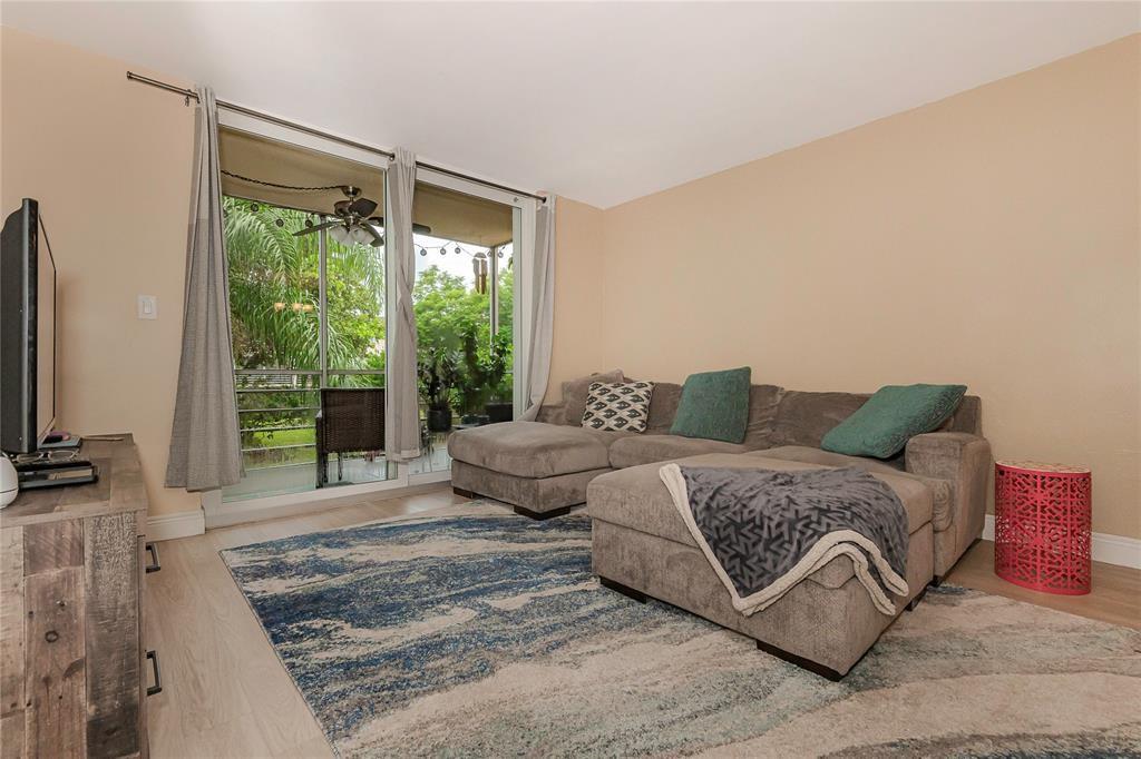 Lighthouse Point Plaza - Residential Lease