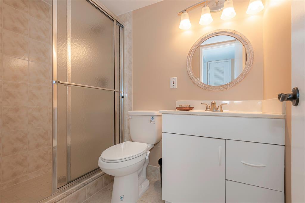 Lighthouse Point Plaza - Residential Lease