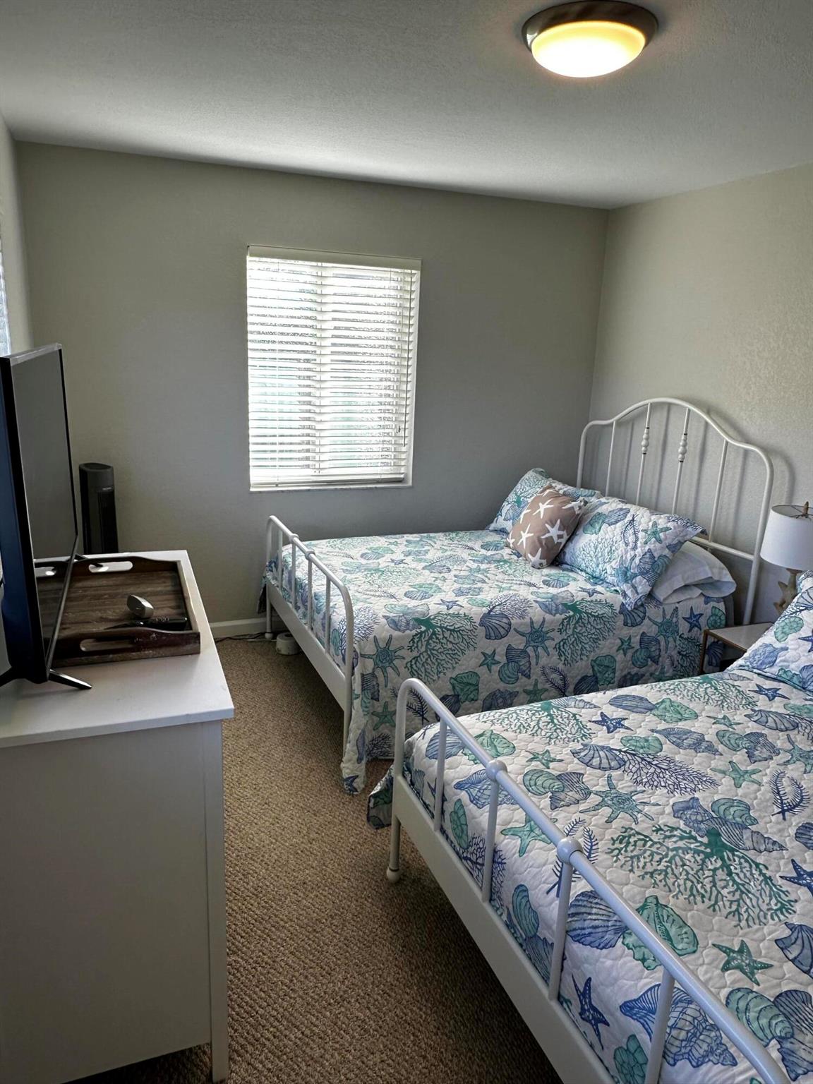 BEACHWAY ESTATES - Residential Lease