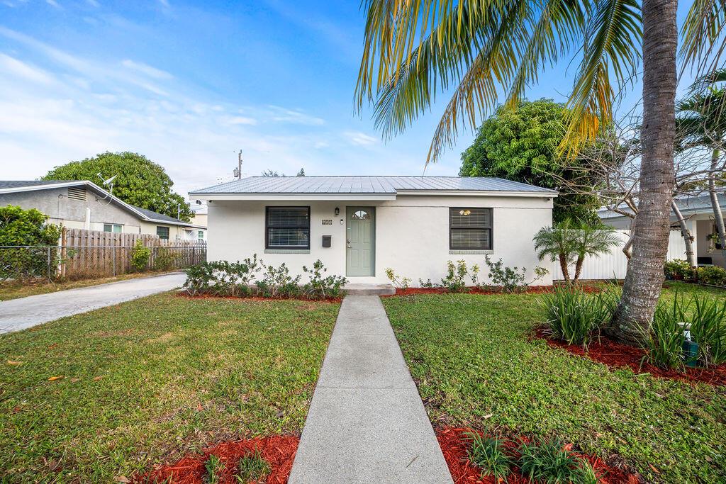 611 Monceaux Road
