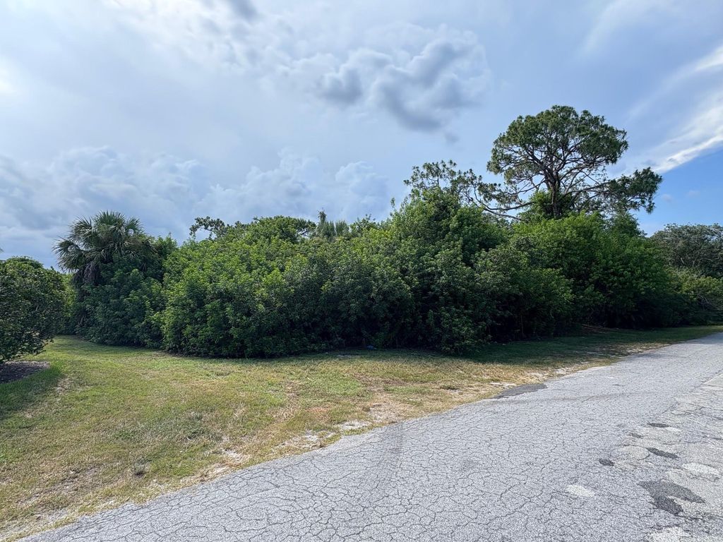 Photo of 6011 NW 77th Terrace, Parkland, FL 33067 (MLS # F10518253)