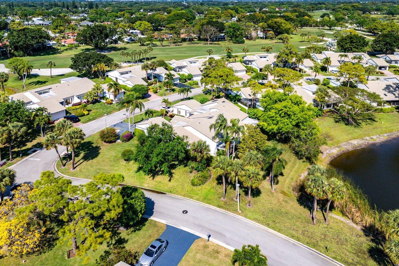 CAMBRIDGE I & II AT HUNTE - Residential