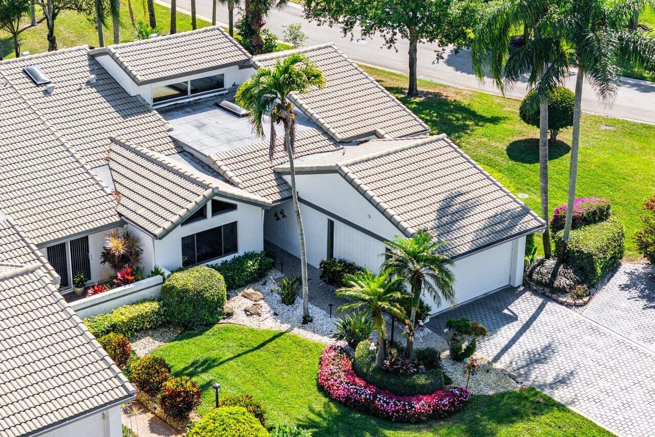 CAMBRIDGE I & II AT HUNTE - Residential