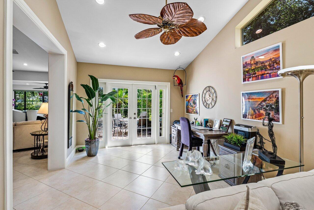 CAMBRIDGE I & II AT HUNTE - Residential