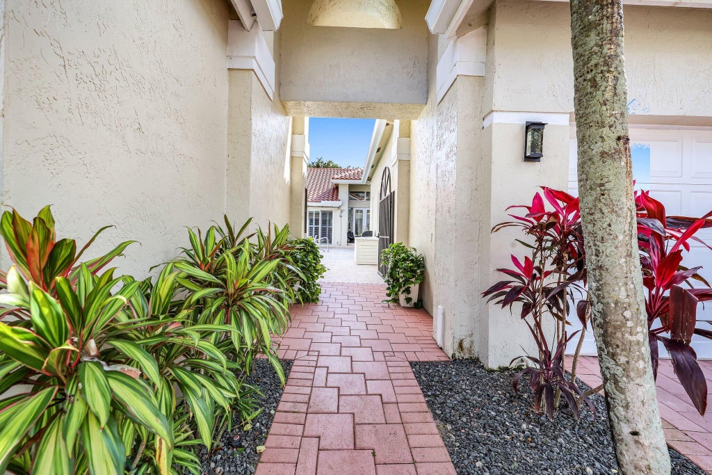 Photo of 7434 Campo Florido, Boca Raton, FL 33433 (MLS # R10982251)