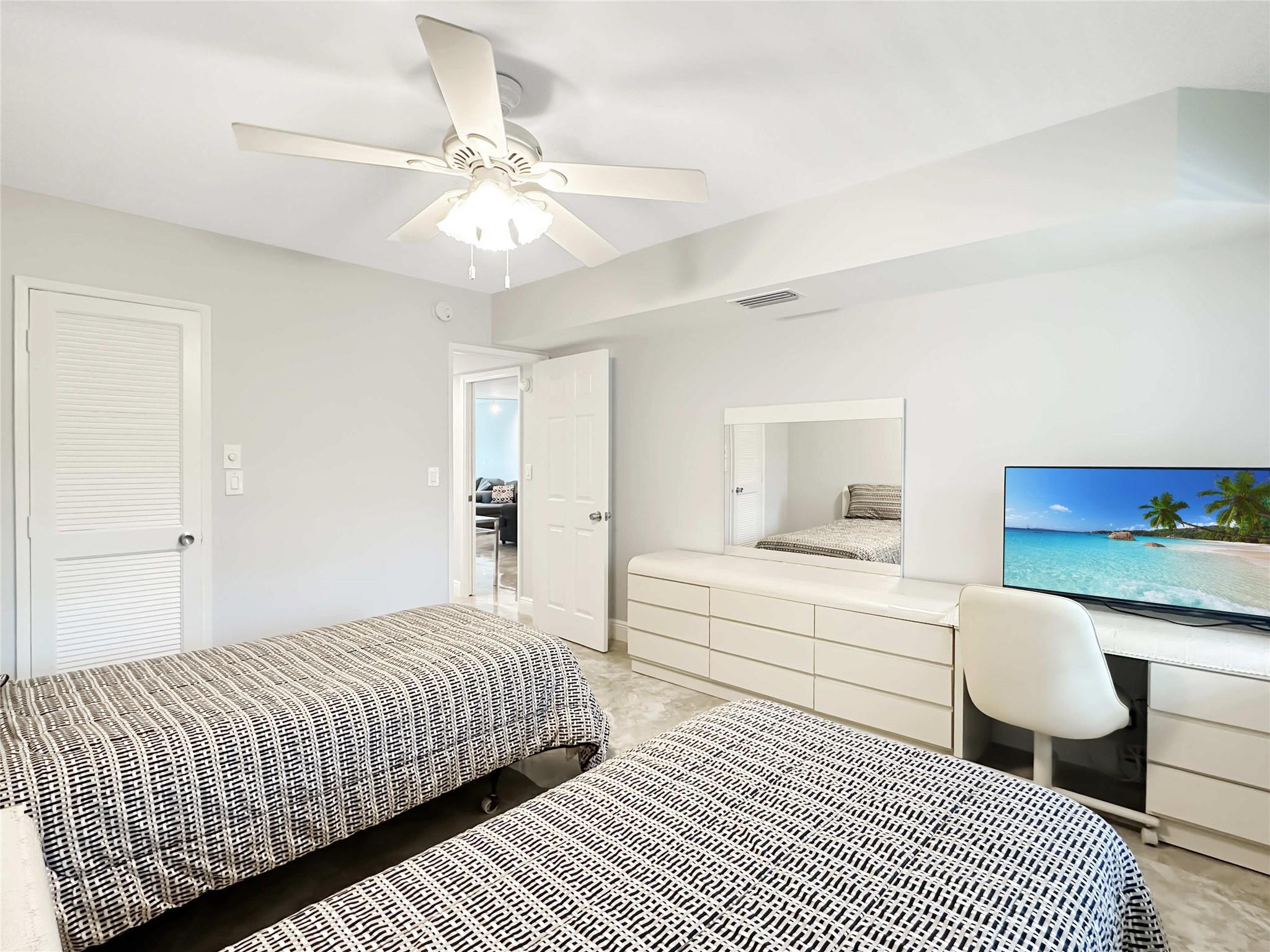 NO 115 PALM-AIRE COUNTRY - Residential Lease