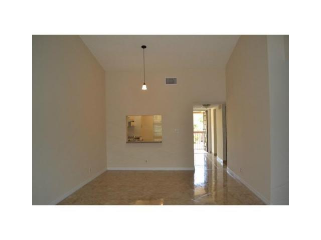 KARANDA VILLAGE 2- B CONDO - Residential