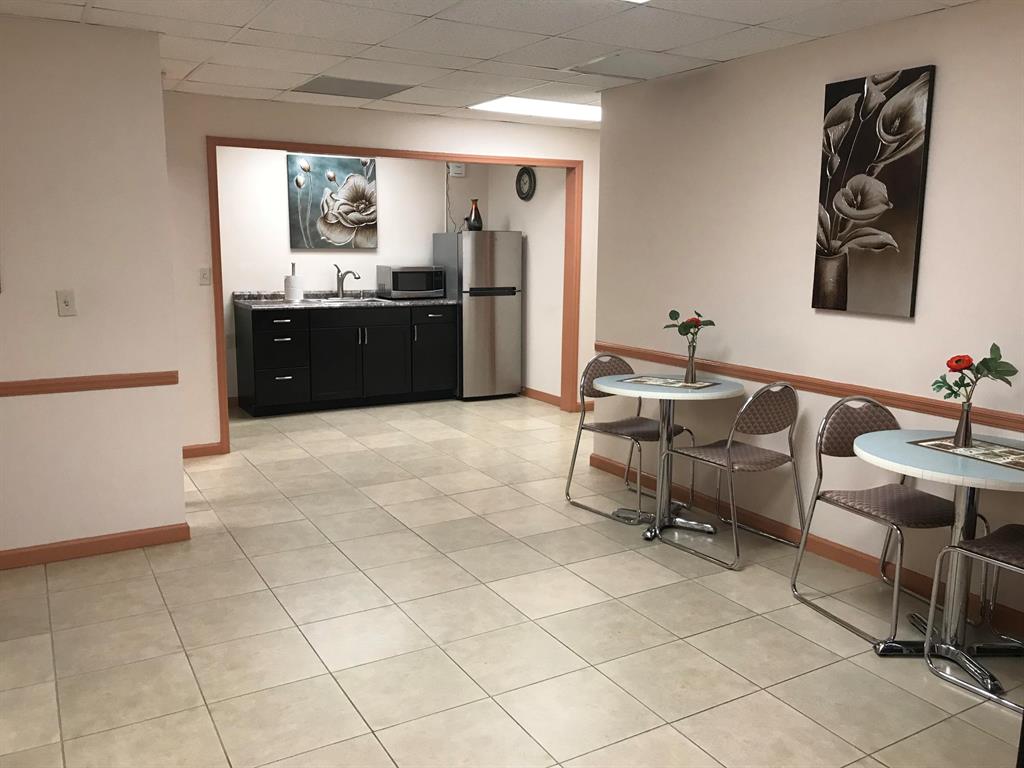 KARANDA VILLAGE 2- B CONDO - Residential