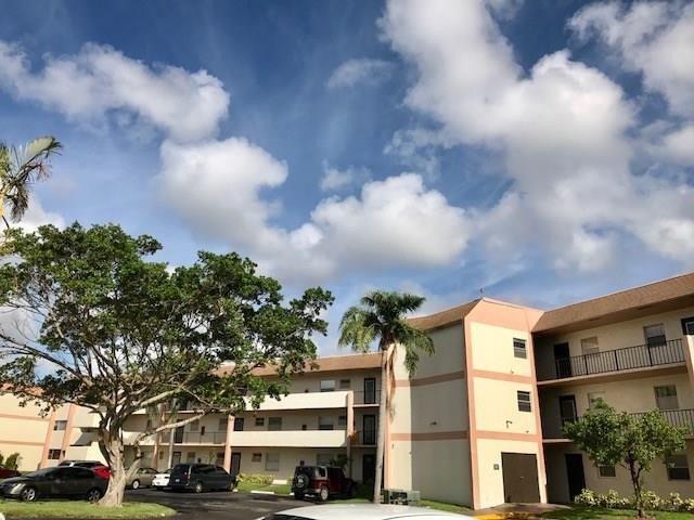 Sands Point - Residential