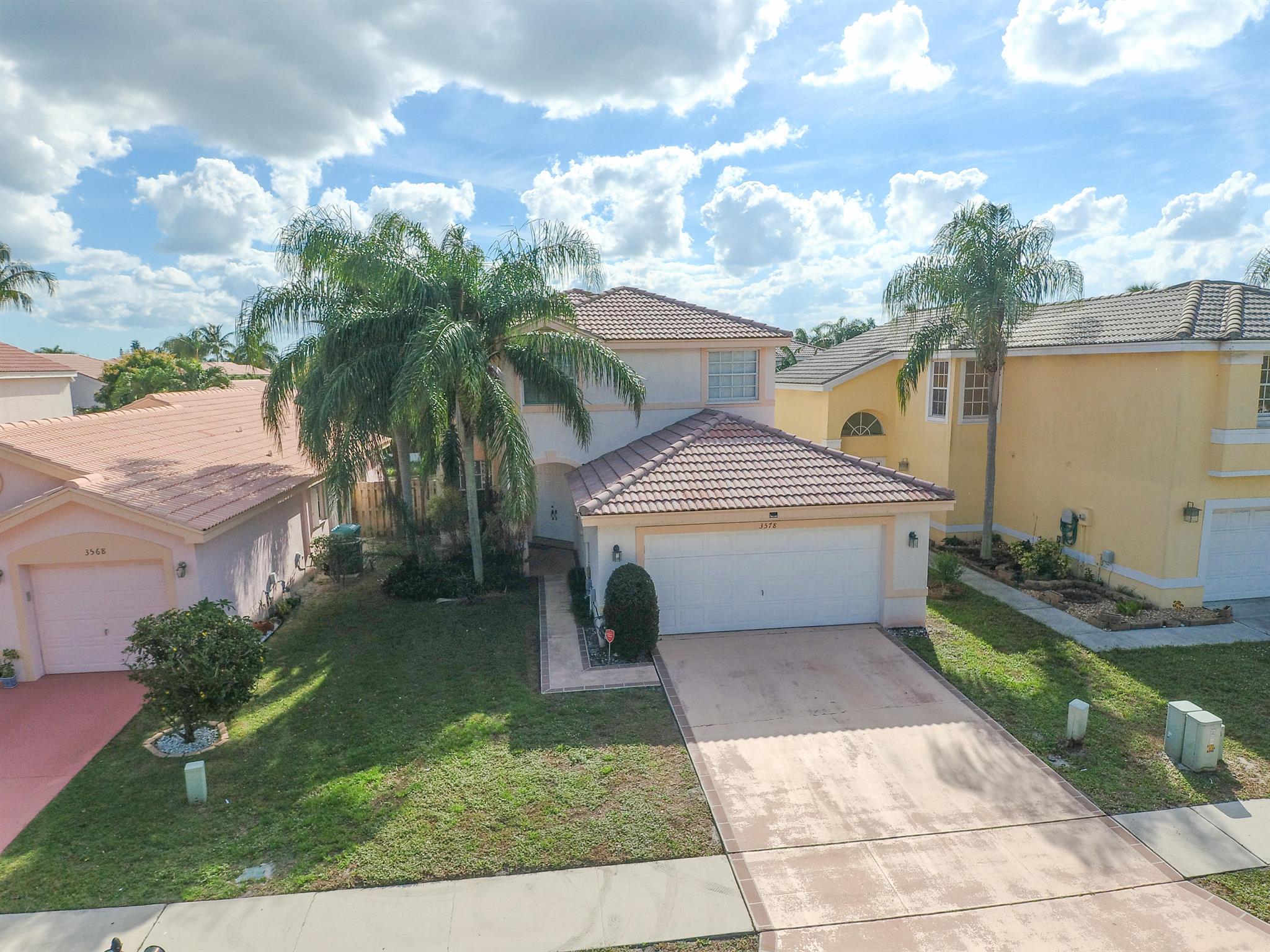 (New Photos forthcoming) 4 Bedrooms 2.5 baths with 2 Car Garage for Lease! New range, New refrigerator, new dishwasher and new washer & dryer! Plus spacious eat in kitchen. Living Room, Dining Room, Family Room plus Screened back patio. Large Backyard is fully fenced! Deluxe Master Suite with Roman Tub, Separate Shower, and dual walk-in closets. Nice flooring - no carpet! Spacious fenced yard. Pets welcome but approved on a case by case basis. . Gated community with Clubhouse, Pool, Basketball, tennis, beach volleyball, and more! Pets considered on a case by case basis with deposit. Tenant required to remit 1st month's rent and 2x security deposit, no last month's rent.