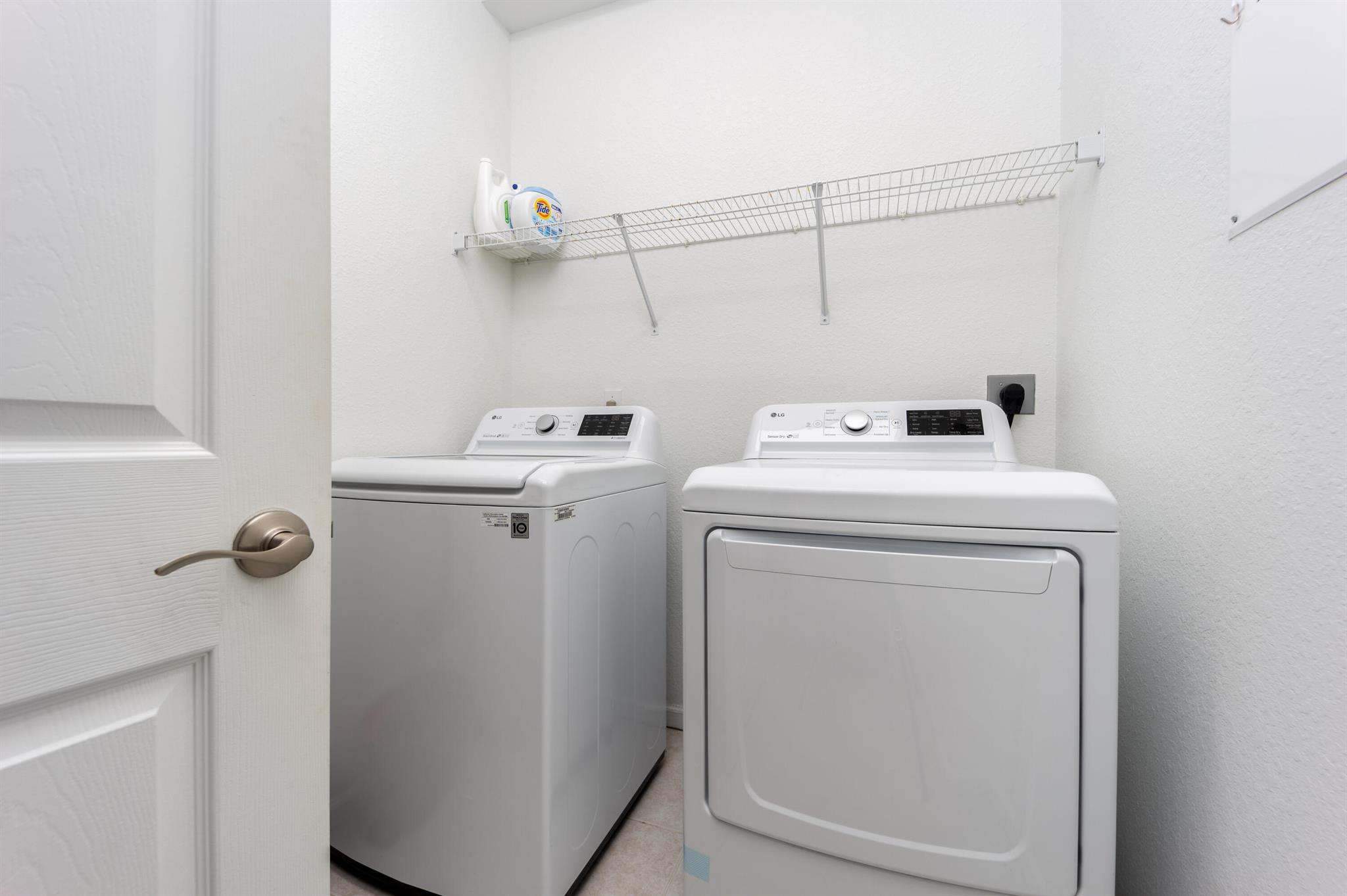 RIVER GLEN CONDOMINIUM - Residential