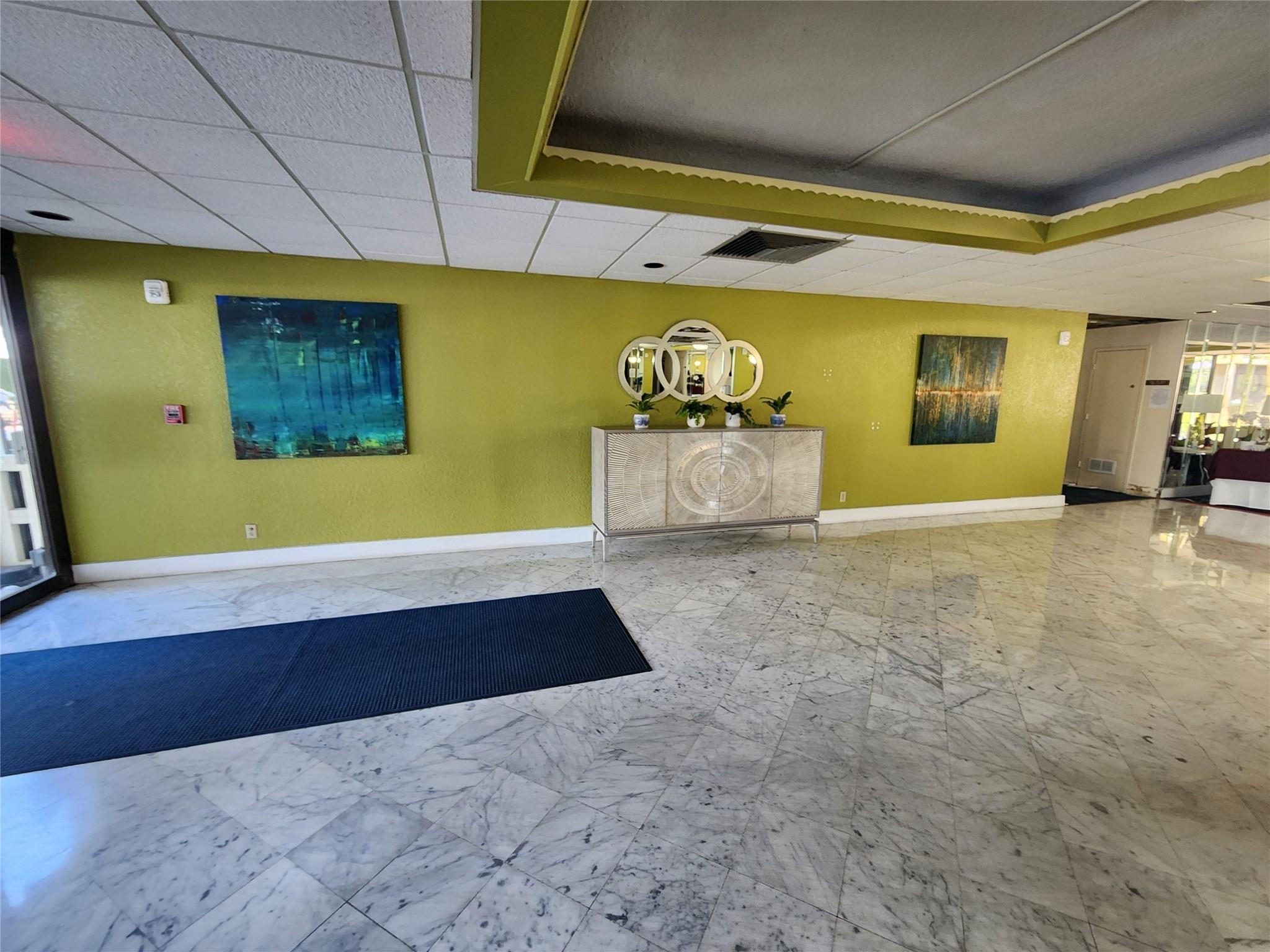 Hillcrest East Condo - Residential