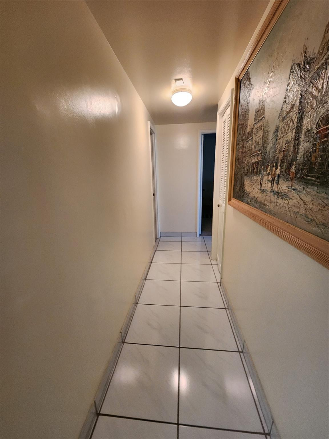 Hillcrest East Condo - Residential