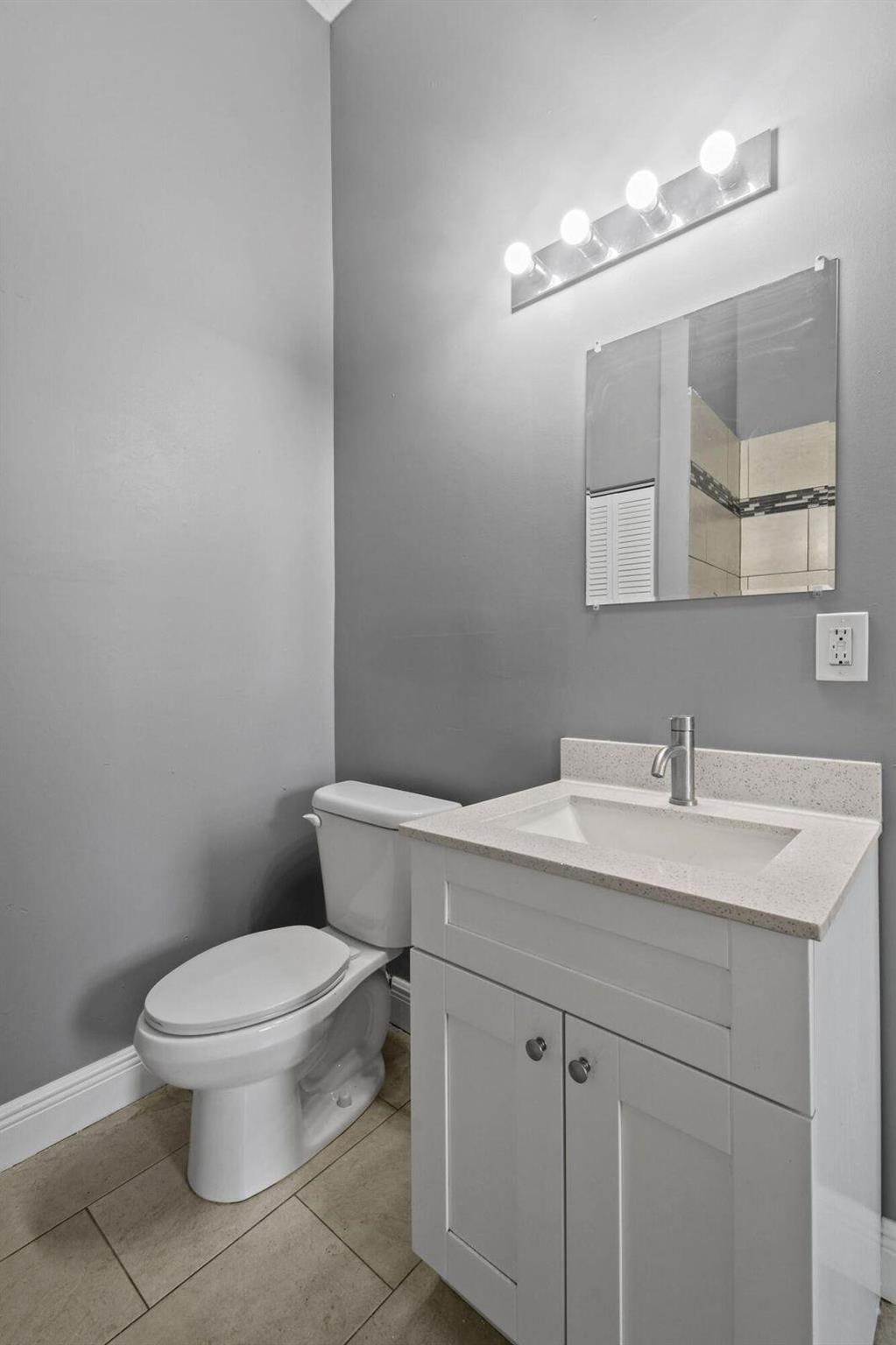 FRESHWATER 11TH & 12TH AV - Commercial Sale