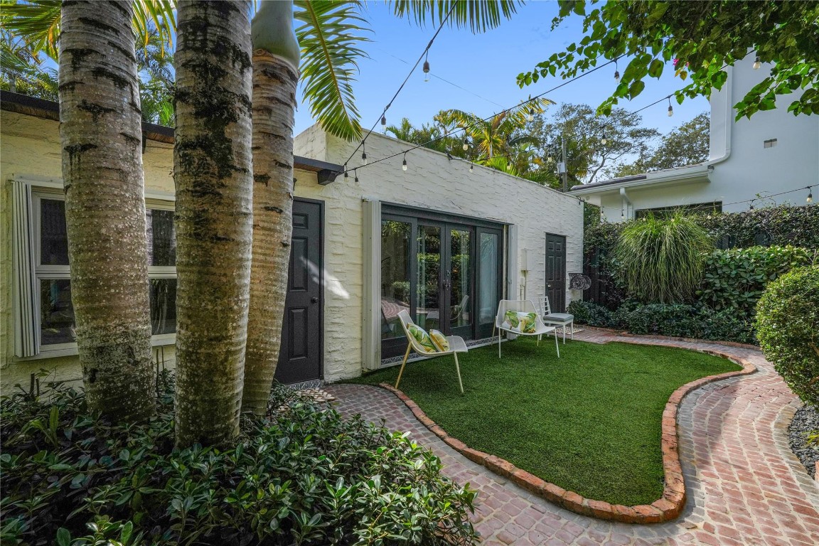 Rio Vista C J Hectors Res - Residential