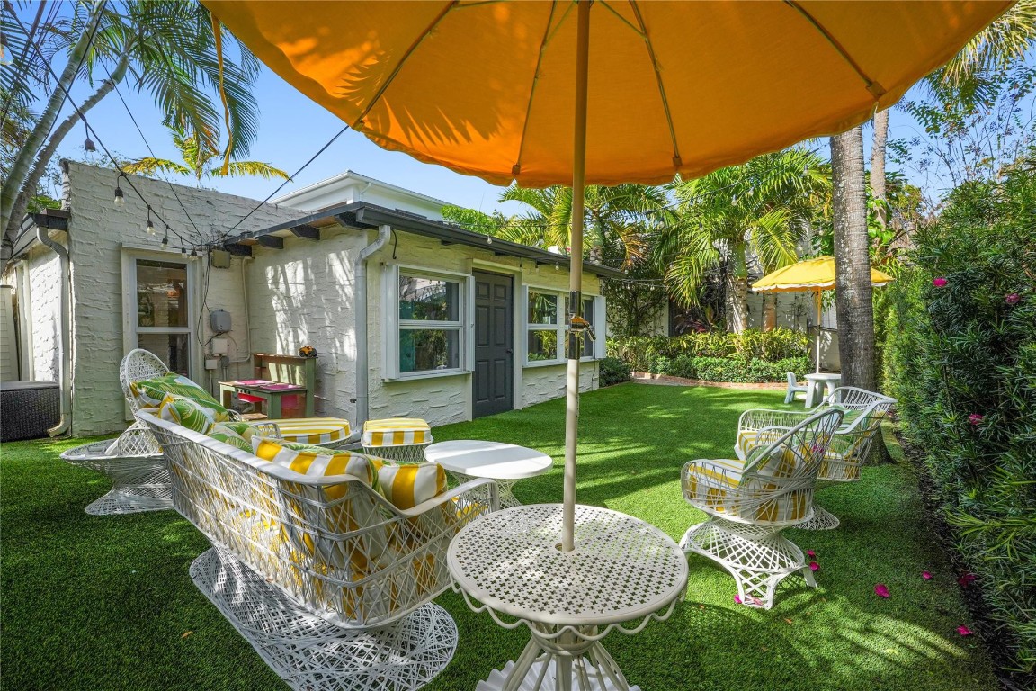 Rio Vista C J Hectors Res - Residential