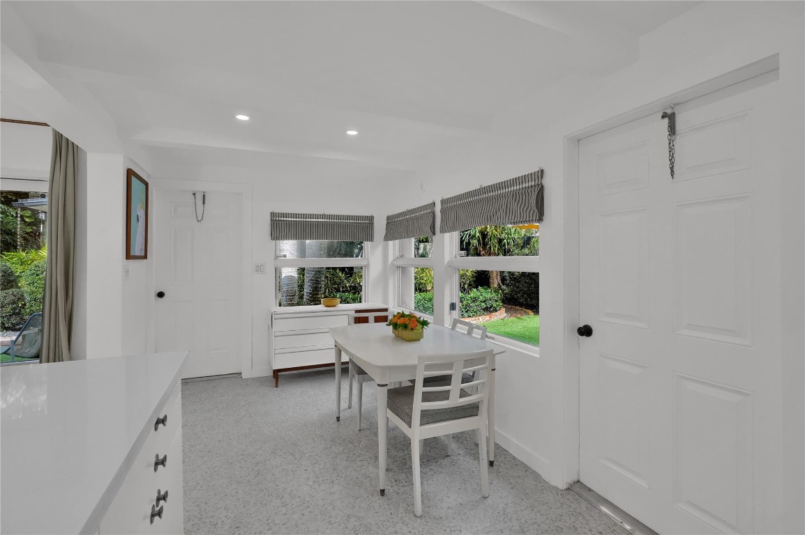 Rio Vista C J Hectors Res - Residential