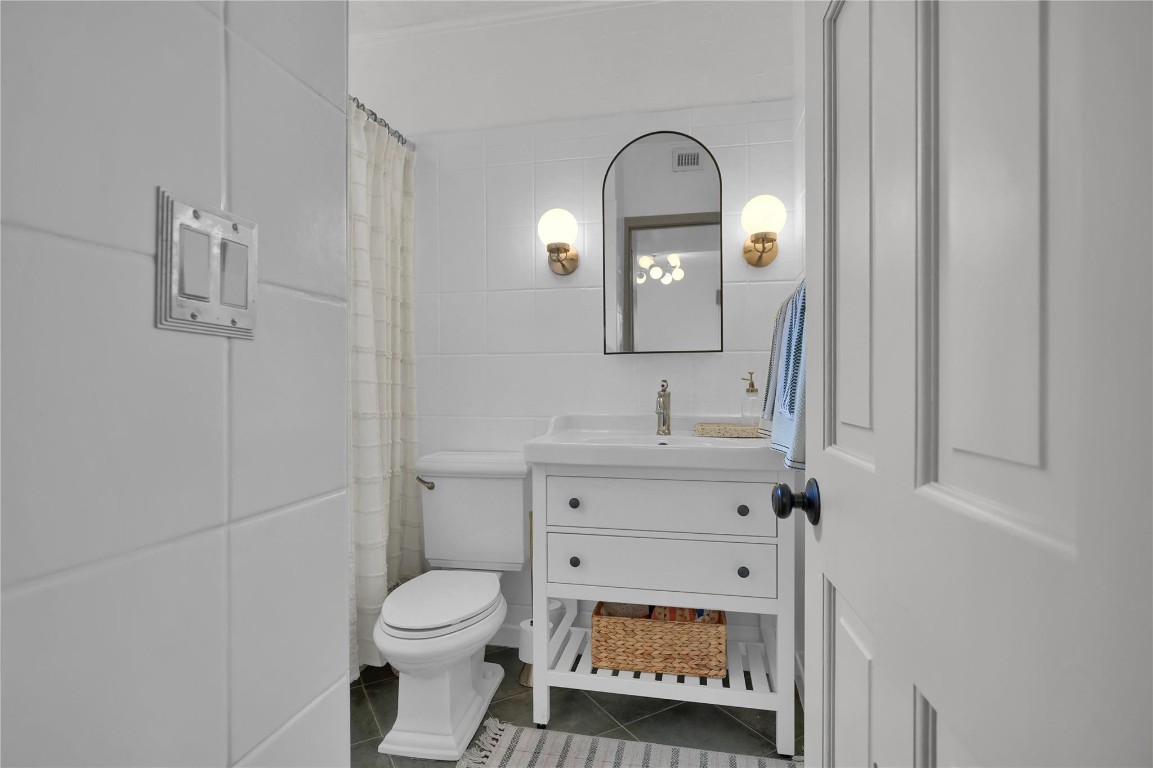 Rio Vista C J Hectors Res - Residential